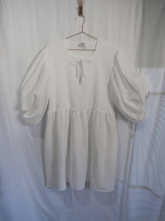Bubble Dress in White Double Muslin